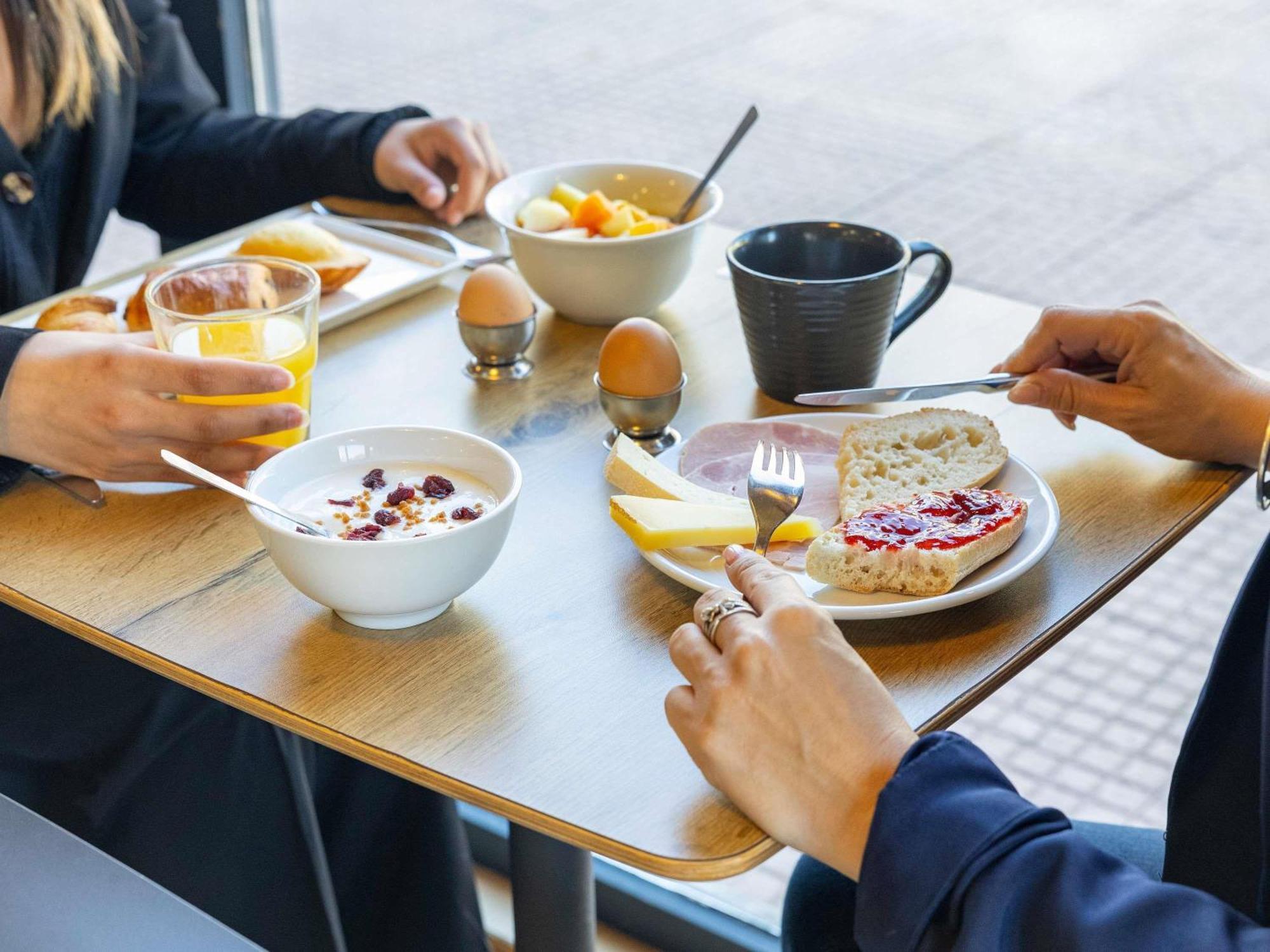 Hotel Ibis Epinal Centre Zewnętrze zdjęcie