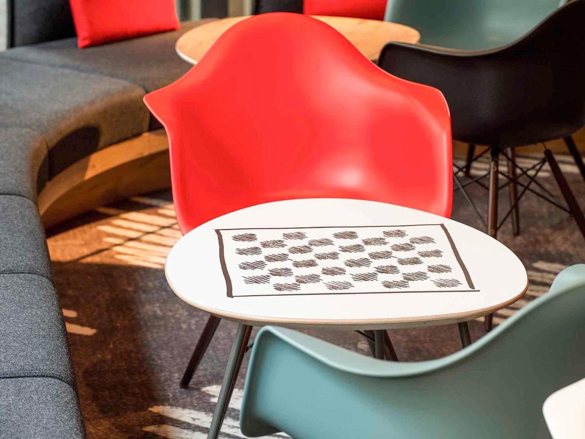Hotel Ibis Epinal Centre Zewnętrze zdjęcie