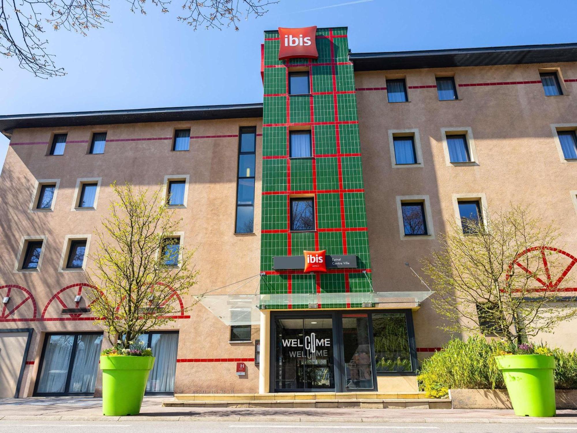 Hotel Ibis Epinal Centre Zewnętrze zdjęcie